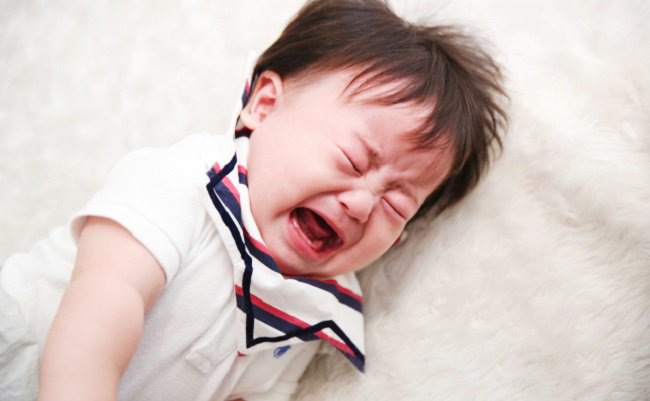 Mơ thấy bị ngã