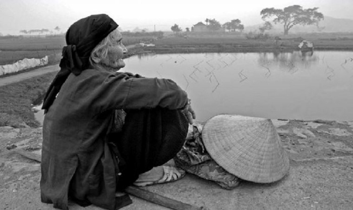 nằm mơ thấy bà nội