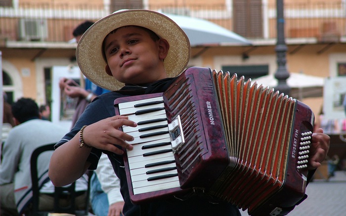 Giải mã giấc mơ thấy đàn accordion